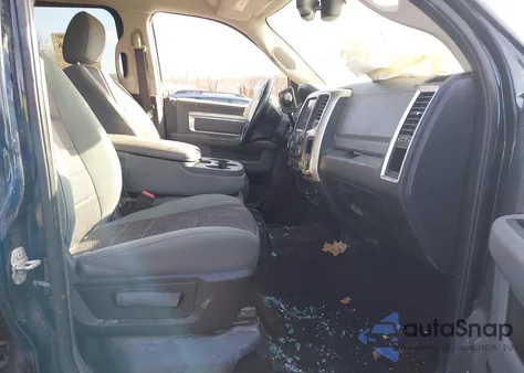 2015 Ram 2500 Outdoorsman из США, поврежденный, VIN 3C6UR5JL7FG670461